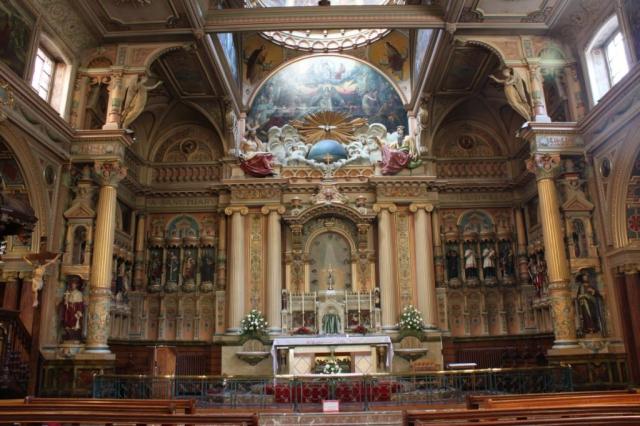 Interior of St Charles Borromeo, Hull - photo by Duncan Scott Mackenzie
